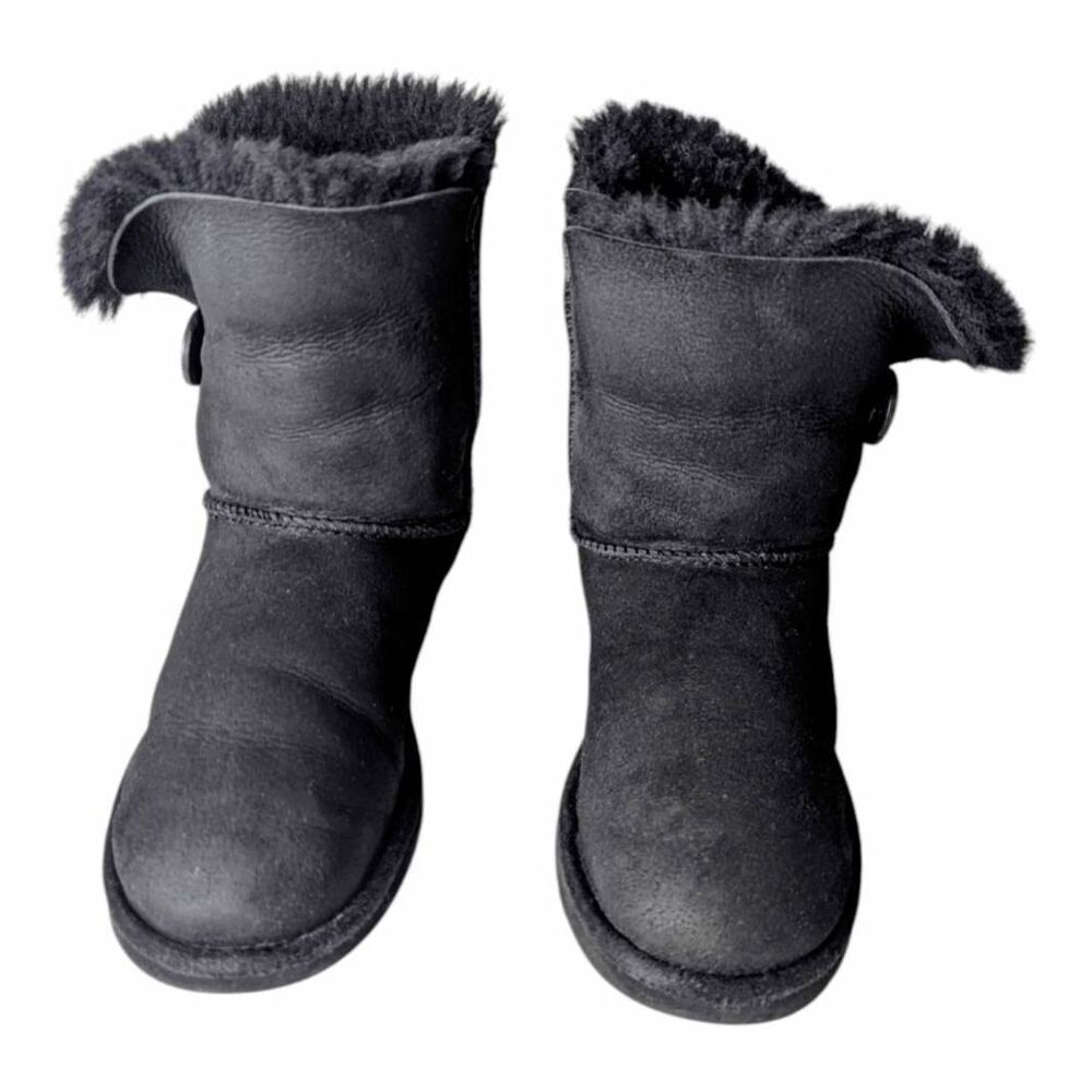 Ugg Bailey Button "Black" Winter Boot Size 7 - image 4